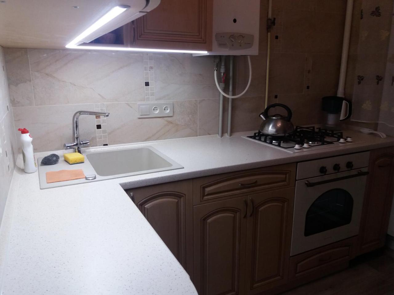 Сozy Appartment Near Metro Station "23 Avgusta" Kharkiv Exterior photo